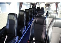 THUR7336_2880365 vehicle image