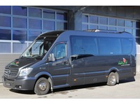 THUR7336_2880365 vehicle image