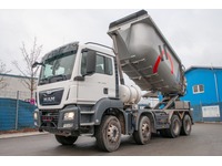 0160026 vehicle image