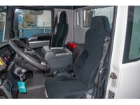 0160026 vehicle image