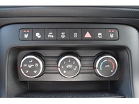 TOC1273_2688097 vehicle image