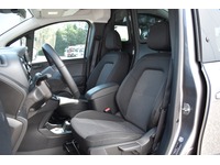 TOC1273_2688097 vehicle image