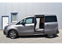 TOC1273_2688097 vehicle image