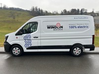 WIND191_2594442 vehicle image