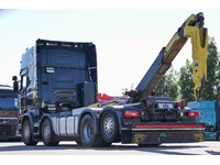 DOLD2821_2716685 vehicle image