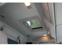 DOLD2821_2809189 vehicle image