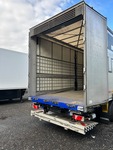 INTG9387_2553857 vehicle image