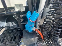 VTBO844_2729318 vehicle image