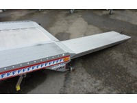 HRB7528_2818665 vehicle image