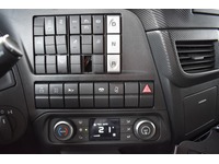 TOC1273_2766270 vehicle image