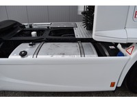 TOC1273_2766270 vehicle image