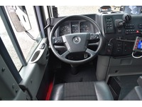 TOC1273_2724771 vehicle image