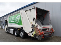 TOC1273_2724771 vehicle image