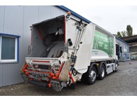 TOC1273_2724771 vehicle image