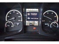 TOC1273_2821079 vehicle image