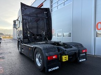 ZELJ895_2776769 vehicle image