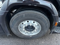 ZELJ895_2776769 vehicle image