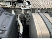 PEMA569_2607217 vehicle image