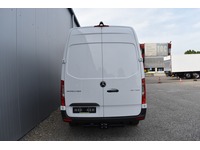 TOC1273_3026829 vehicle image