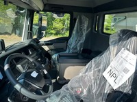 TMR8055_2752375 vehicle image