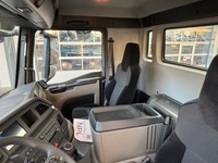 MANB1470_2816885 vehicle image