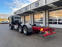 MANB1470_2816885 vehicle image