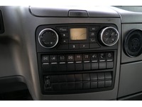 DOLD2821_2735414 vehicle image