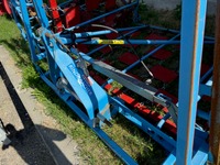 WEHR4037_2684498 vehicle image