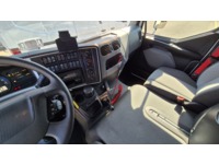 Rena3_2996378 vehicle image