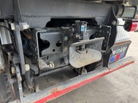 AGRO3463_2718381 vehicle image