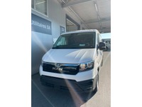 TROI280_2997404 vehicle image