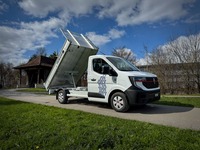 THOM6454_2869125 vehicle image