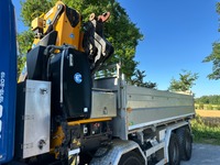 UNIK8334_2542525 vehicle image