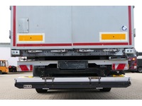 DOLD2821_2988864 vehicle image