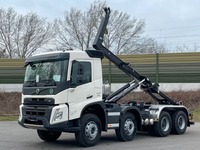 TMR8055_2868620 vehicle image