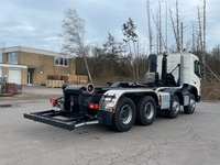 TMR8055_2868620 vehicle image