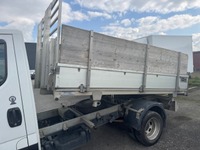 STUD177_2859124 vehicle image