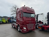 UNIK8334_2768920 vehicle image