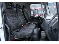 DOLD2821_2828745 vehicle image