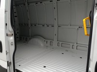 FLAA9869_2785819 vehicle image