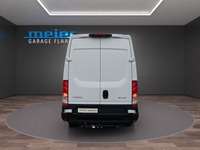 FLAA9869_2785819 vehicle image