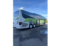 0497025 vehicle image