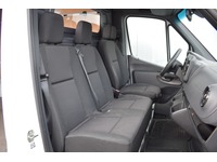 TOC1273_3014201 vehicle image