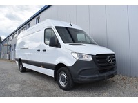 TOC1273_3014201 vehicle image