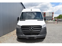 TOC1273_3014201 vehicle image