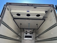 PREI272_2698486 vehicle image