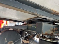 PREI272_2698486 vehicle image