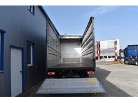 TOC1273_2845244 vehicle image