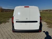 AT209470_2828746 vehicle image