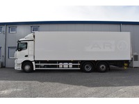 TOC1273_3026799 vehicle image